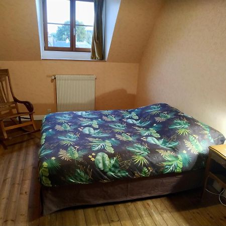 Le Gîte du Trésor Montreuil-Bellay Extérieur photo