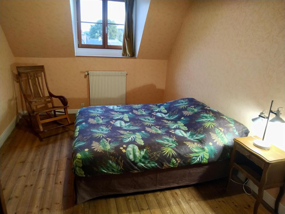 Le Gîte du Trésor Montreuil-Bellay Extérieur photo